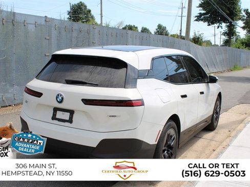 Used 2023 BMW iX xDrive50 AWD/4WD image 5