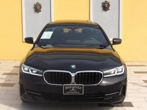 Used 2022 BMW 530i xDrive w/ Convenience Package image 10