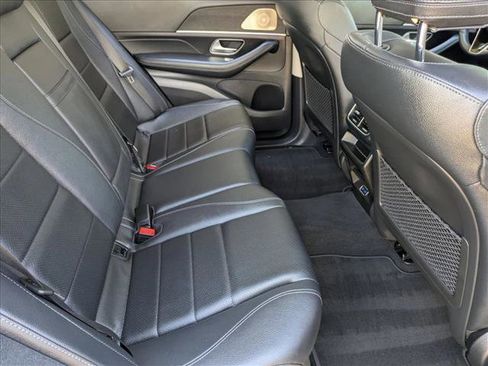 Used 2025 Mercedes-Benz GLE 350 4MATIC image 11