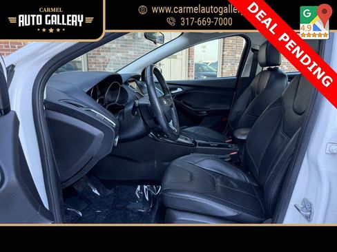 Used 2017 Ford Focus Titanium image 11