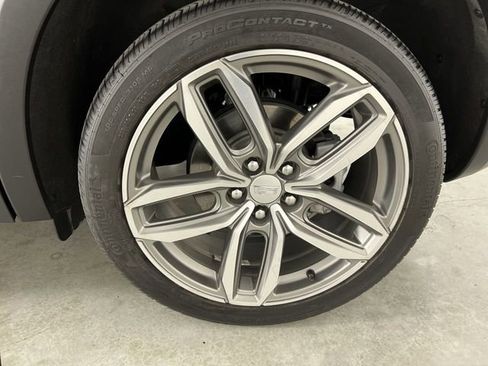 Certified 2023 Cadillac XT4 Sport FWD image 34