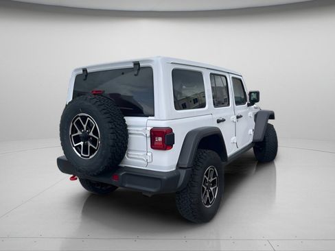 Used 2025 Jeep Wrangler Unlimited Rubicon image 5