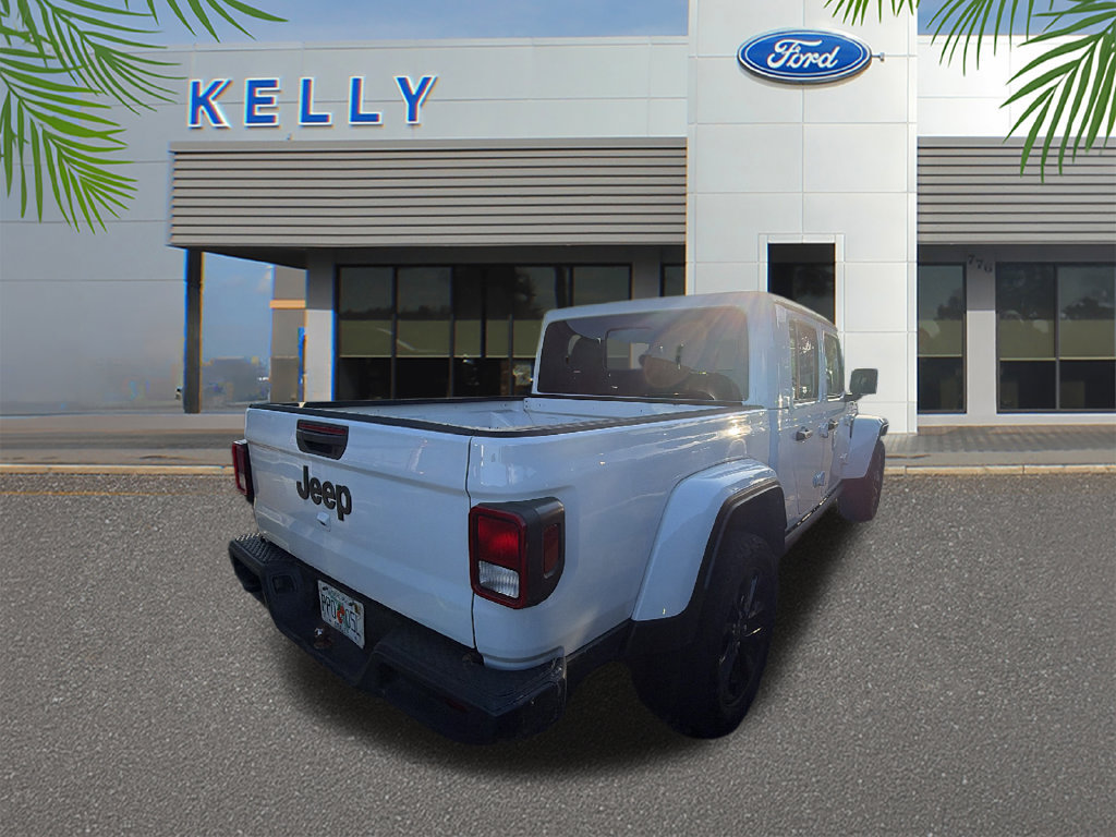 Used 2024 Jeep Gladiator Sport AWD/4WD image 4