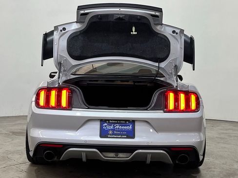 Used 2016 Ford Mustang GT Premium w/ Equipment Group 401A RWD image 12