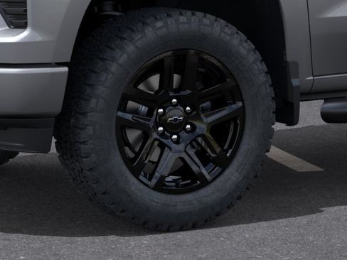 New 2026 Chevrolet Silverado 1500 Custom w/ Turbomax Blackout Package AWD/4WD image 9