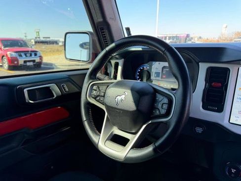 Certified 2024 Ford Bronco Heritage Edition image 11