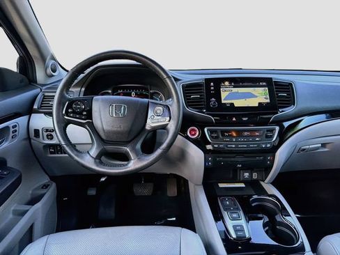 Used 2021 Honda Pilot Elite image 22