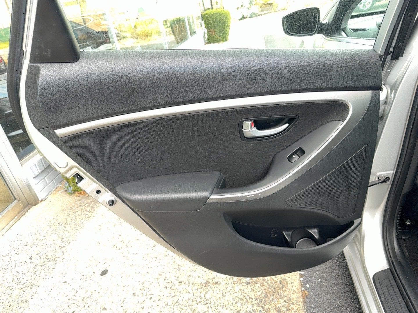 Used 2013 Hyundai Elantra GT FWD image 16
