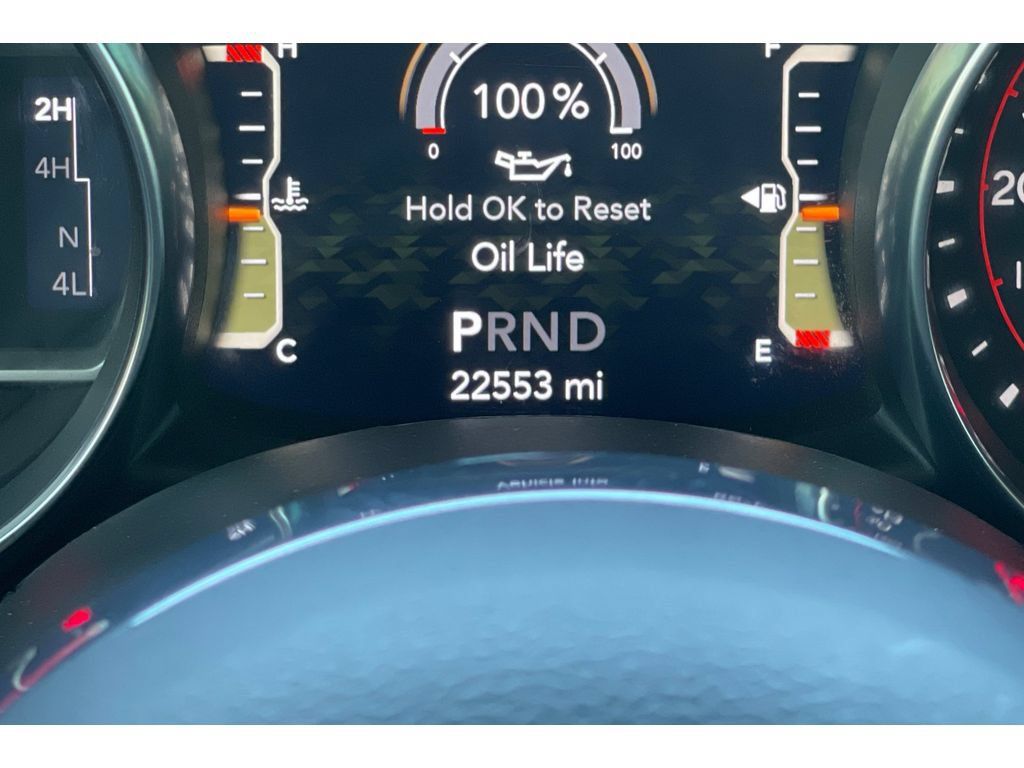 Used 2022 Jeep Wrangler Unlimited Rubicon AWD/4WD image 39