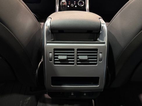 Used 2018 Land Rover Range Rover Sport SE AWD/4WD image 54