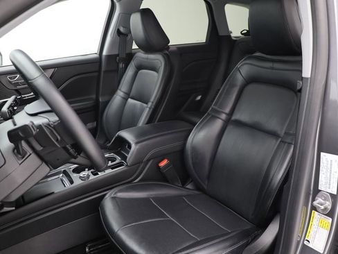 Used 2022 Lincoln Corsair AWD w/ Equipment Group 101A image 17