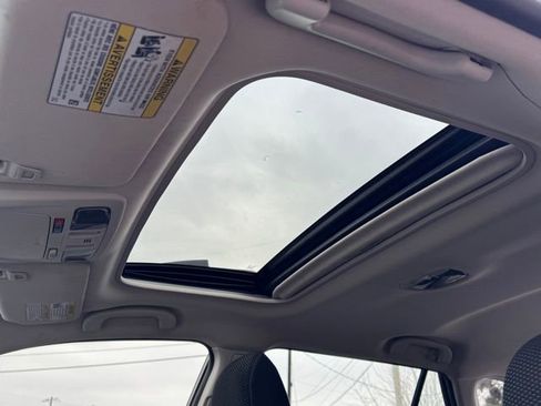 Used 2018 Subaru Outback 2.5i Premium image 28