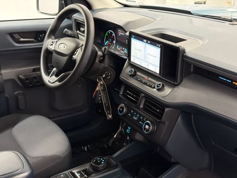 Used 2022 Ford Maverick XL FWD image 9