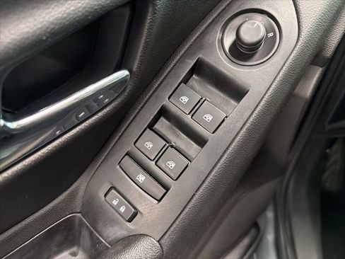 Used 2016 Chevrolet Trax LS FWD image 13