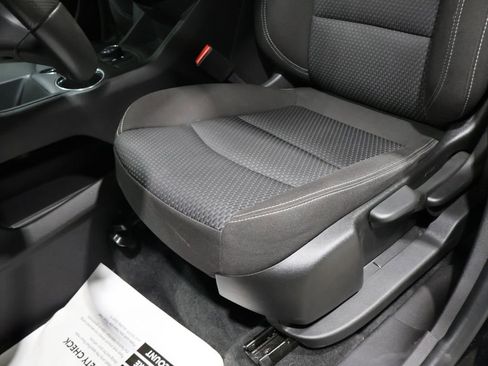 Used 2024 GMC Terrain SLE image 12