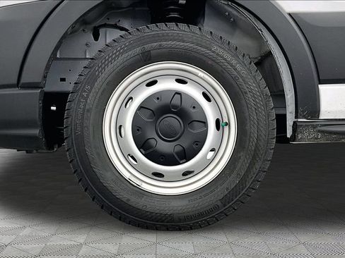 Used 2026 Ford Transit 150 Low Roof RWD image 9
