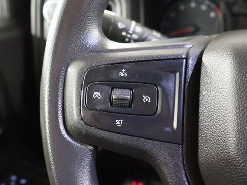 Used 2020 Chevrolet Silverado 1500 Custom w/ Custom Value Package image 18