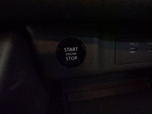 Certified 2024 Nissan Rogue SV w/ SV Premium Package image 34