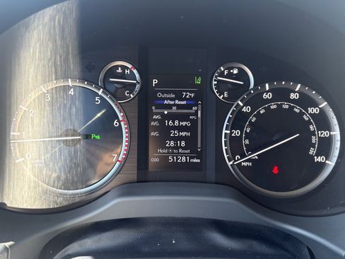 Used 2023 Lexus GX 460 Premium w/ Premium Package AWD/4WD image 22