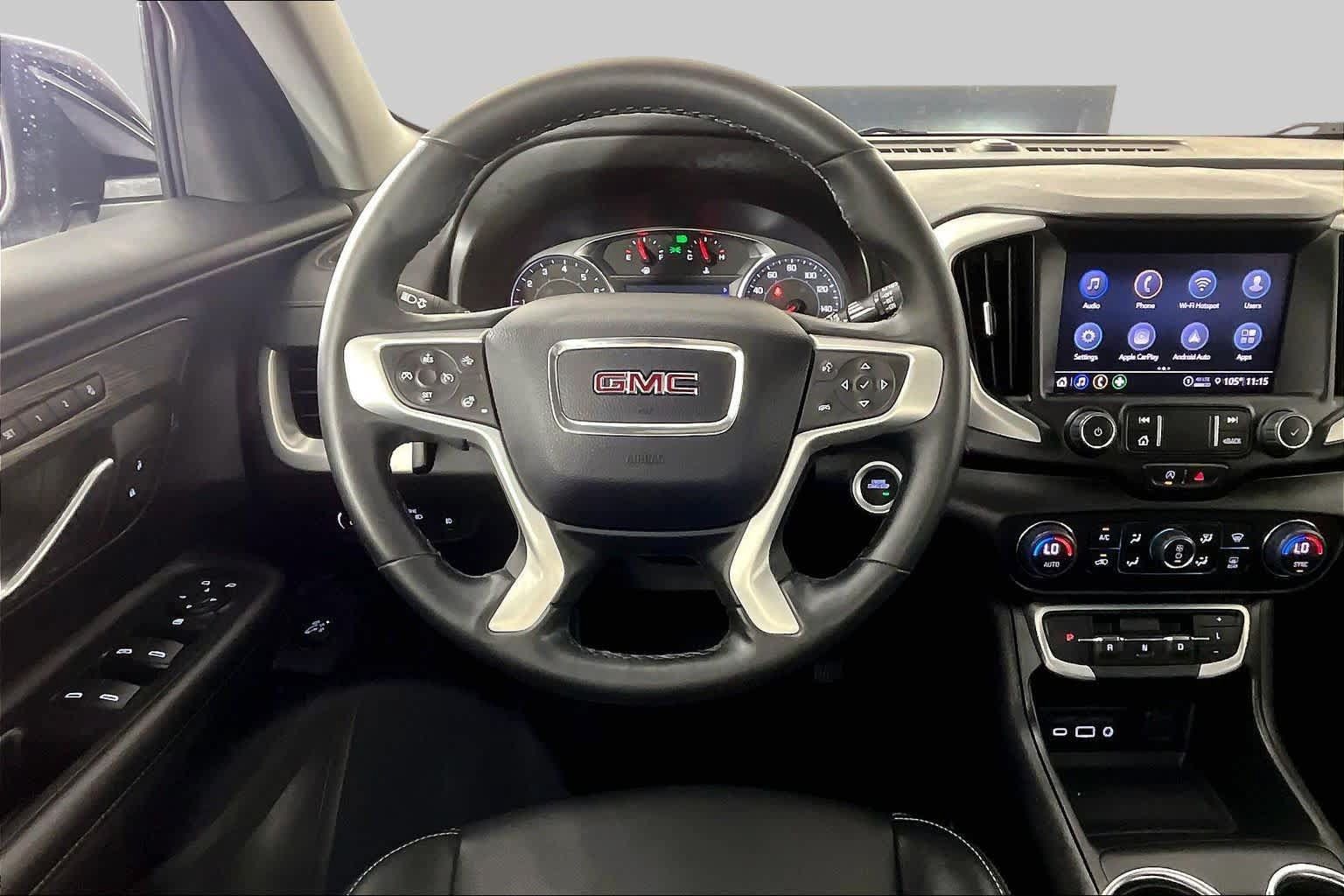 Used 2024 GMC Terrain SLT AWD/4WD image 6