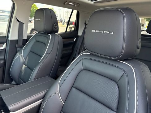 New 2026 GMC Terrain Denali w/ LPO, Floor Liner Package AWD/4WD image 13