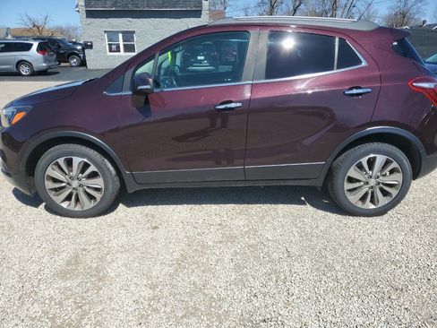 Used 2017 Buick Encore Preferred image 1