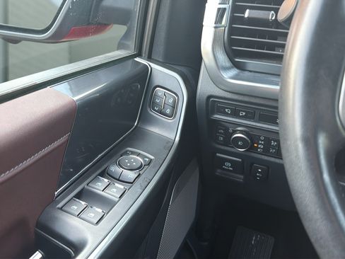 Used 2022 Ford F150 Lariat AWD/4WD image 45