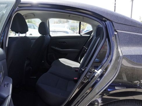 Used 2024 Nissan Sentra S FWD image 16