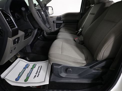 Used 2016 Ford F150 XLT w/ Trailer Tow Package image 13