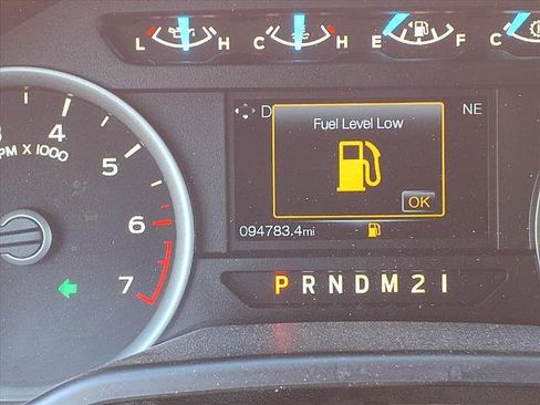 Used 2015 Ford F150 XLT w/ Equipment Group 302A Luxury image 10