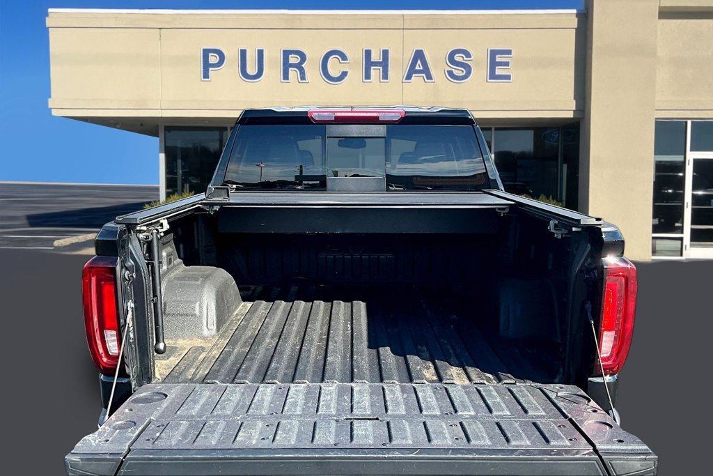 Used 2025 GMC Sierra 1500 SLT w/ SLT Premium Package AWD/4WD image 9