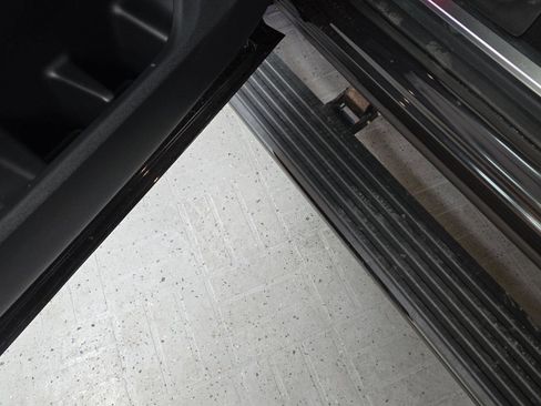 New 2025 Lincoln Navigator L Reserve w/ Jet Appearance Package image 30