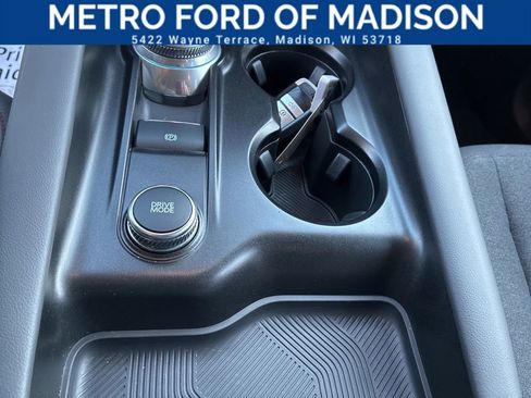 Used 2025 Ford Explorer Active image 16