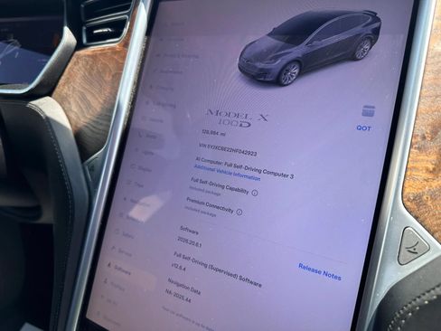 Used 2017 Tesla Model X 100D AWD/4WD image 13