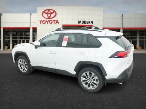 New 2025 Toyota RAV4 XLE Premium image 11