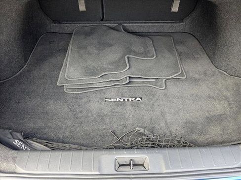 Used 2023 Nissan Sentra SR w/ Trunk Package image 6