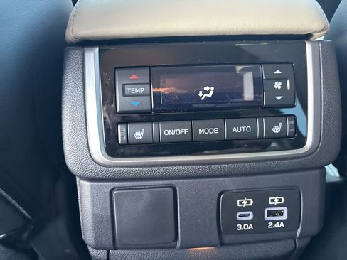 New 2026 Subaru Ascent Limited AWD/4WD image 14