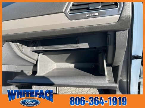 Used 2022 Volkswagen Tiguan SE R-Line image 44