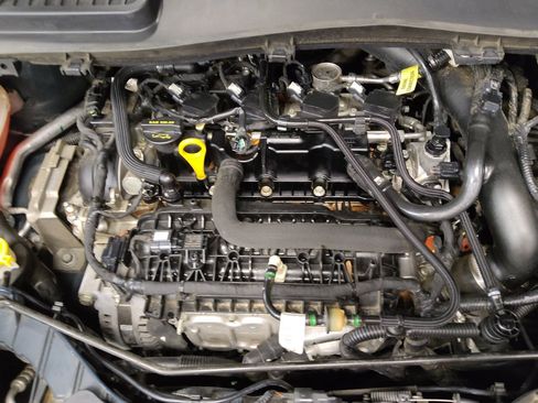 Used 2019 Ford Escape SEL FWD image 30