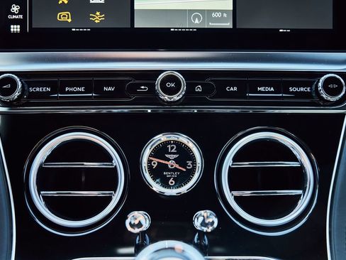 Used 2020 Bentley Continental GT AWD/4WD image 60