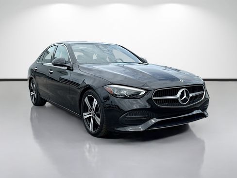 Used 2022 Mercedes-Benz C 300 4MATIC Sedan image 1