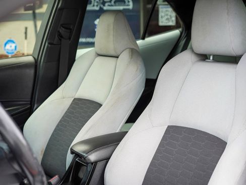 Used 2019 Toyota Corolla SE FWD image 12