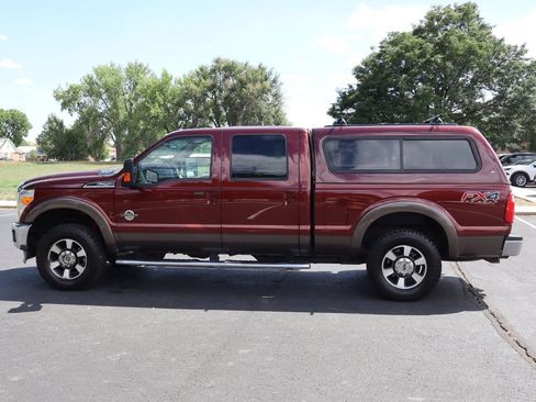 Used 2015 Ford F250 Lariat w/ Lariat Ultimate Package AWD/4WD image 9