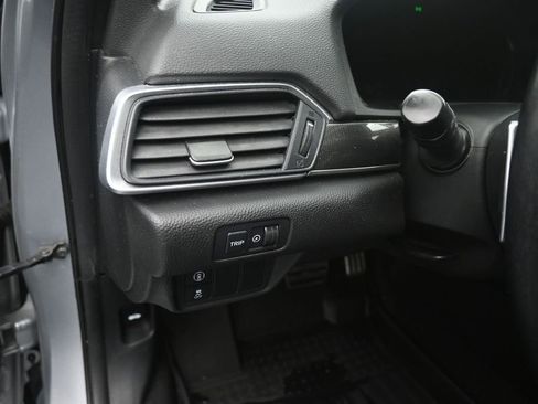 Used 2019 Honda Accord Sport image 13
