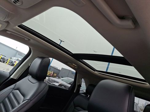 Used 2020 Ford Edge SEL w/ Convenience Package image 16