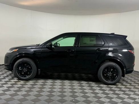 New 2025 Land Rover Discovery Sport S image 4