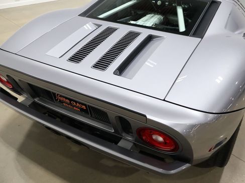 Used 2006 Ford GT image 62