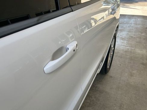 Used 2023 Dodge Durango R/T image 16