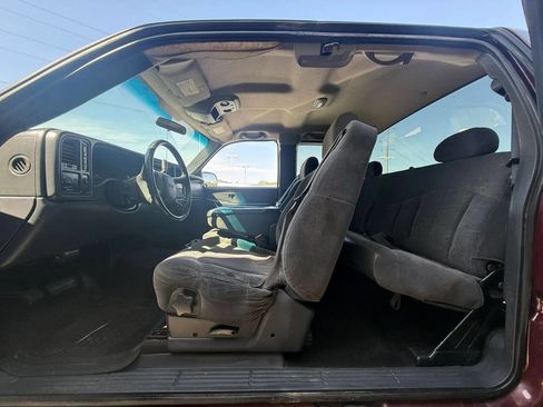 Used 2002 Chevrolet Silverado 2500 LS AWD/4WD image 7