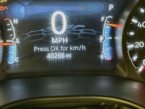 Used 2023 Jeep Compass Limited w/ Sun and Sound Group AWD/4WD image 19